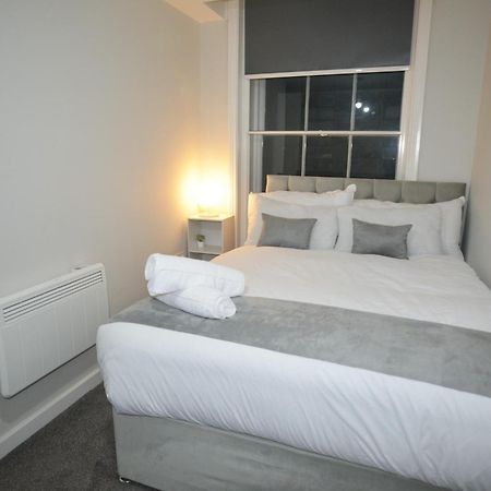 Urban Oasis By Lvp Apartments - 1-Bed City Escape With Sofa Bed - Perfect For Business & Leisure Liverpool Eksteriør billede