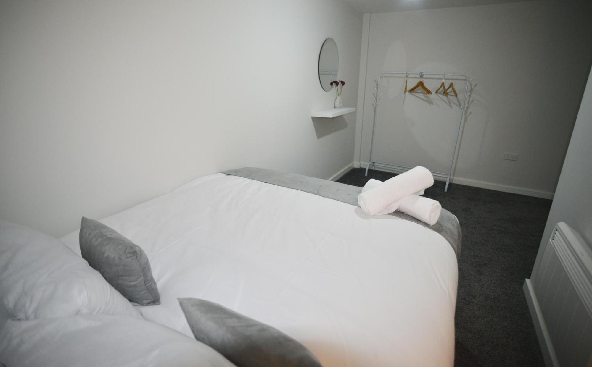 Urban Oasis By Lvp Apartments - 1-Bed City Escape With Sofa Bed - Perfect For Business & Leisure Liverpool Eksteriør billede